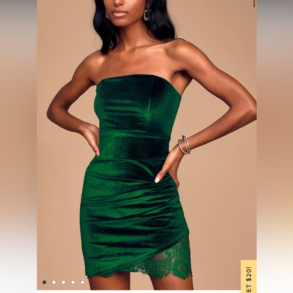 Lulus velvet green mini dress